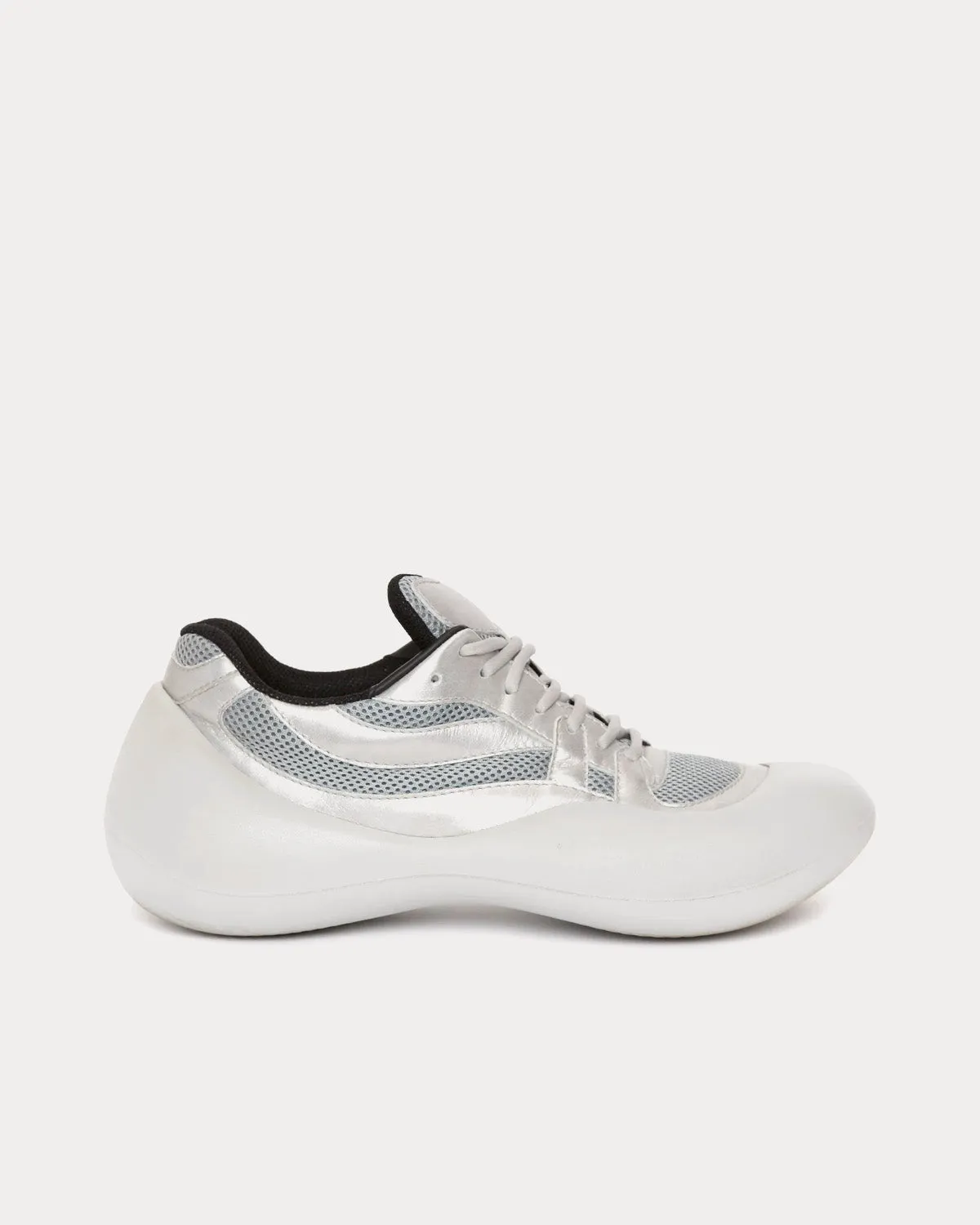 Bumper-Hike Silver / Grey Low Top Sneakers