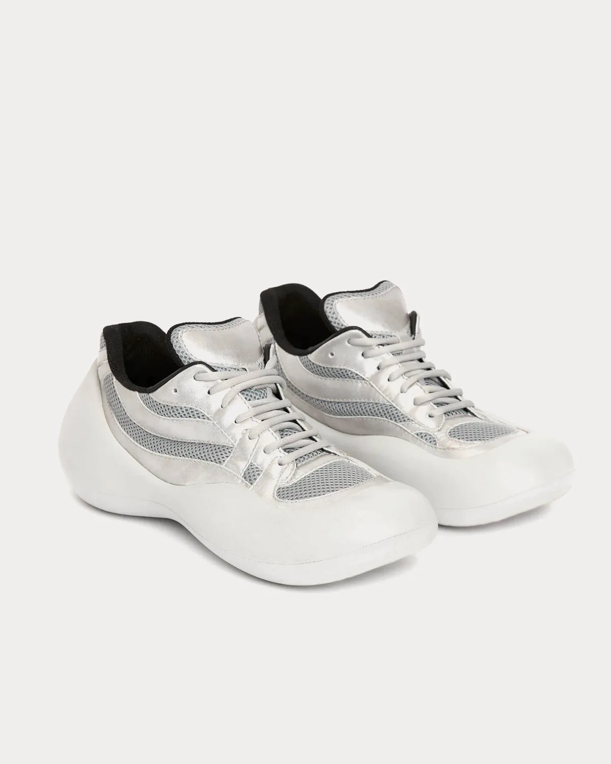 Bumper-Hike Silver / Grey Low Top Sneakers