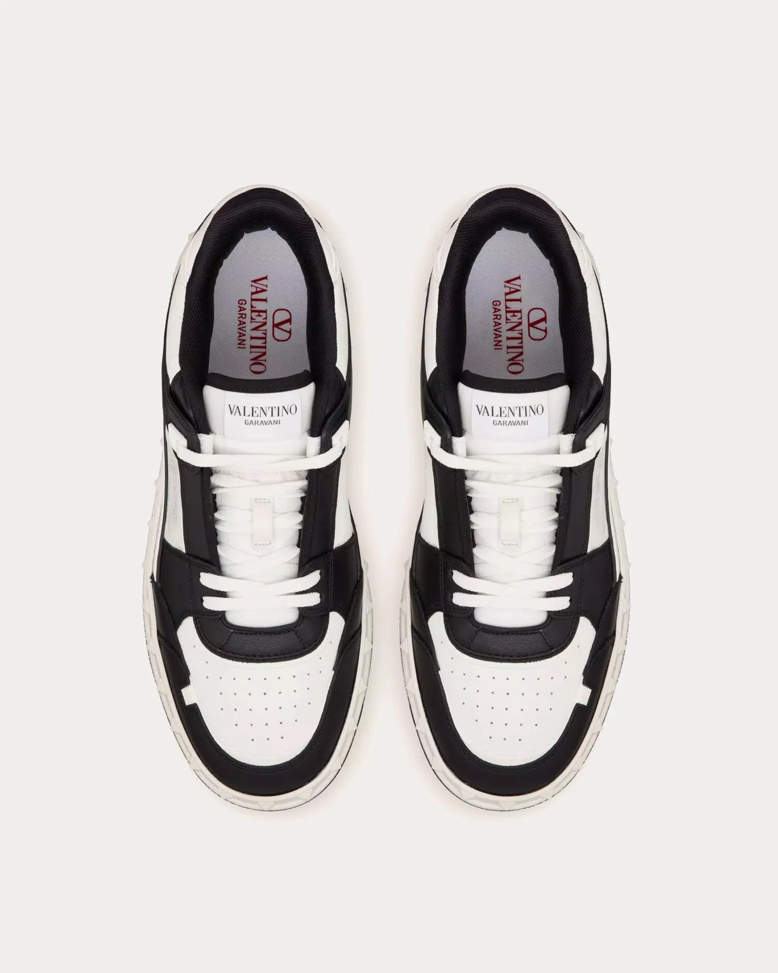 Freedots Calfskin Black / White Low Top Sneakers