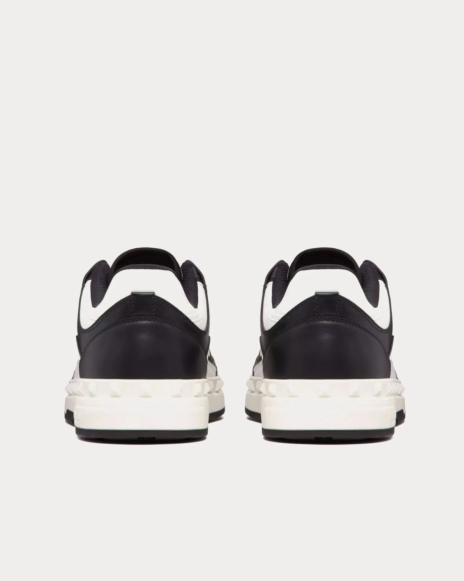 Freedots Calfskin Black / White Low Top Sneakers