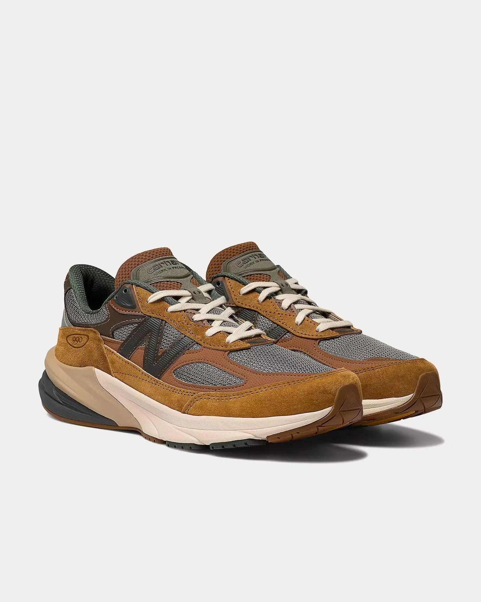 Made in USA 990v6 Workwear / Sea Salt Low Top Sneakers