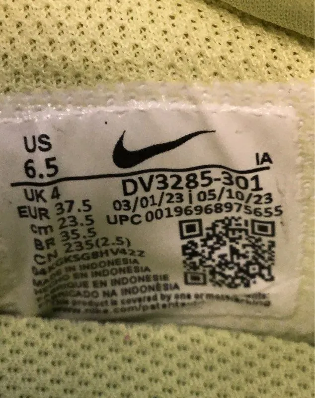 Nike Women's Zoom Court Pro HC DV3285-301 Green Athletic Shoes - Size 6.5