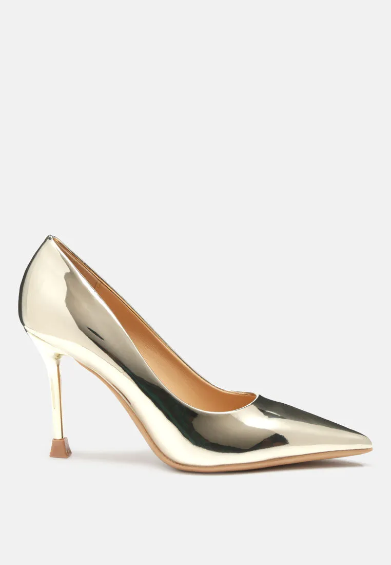 Poudre metallic patent faux leather pumps