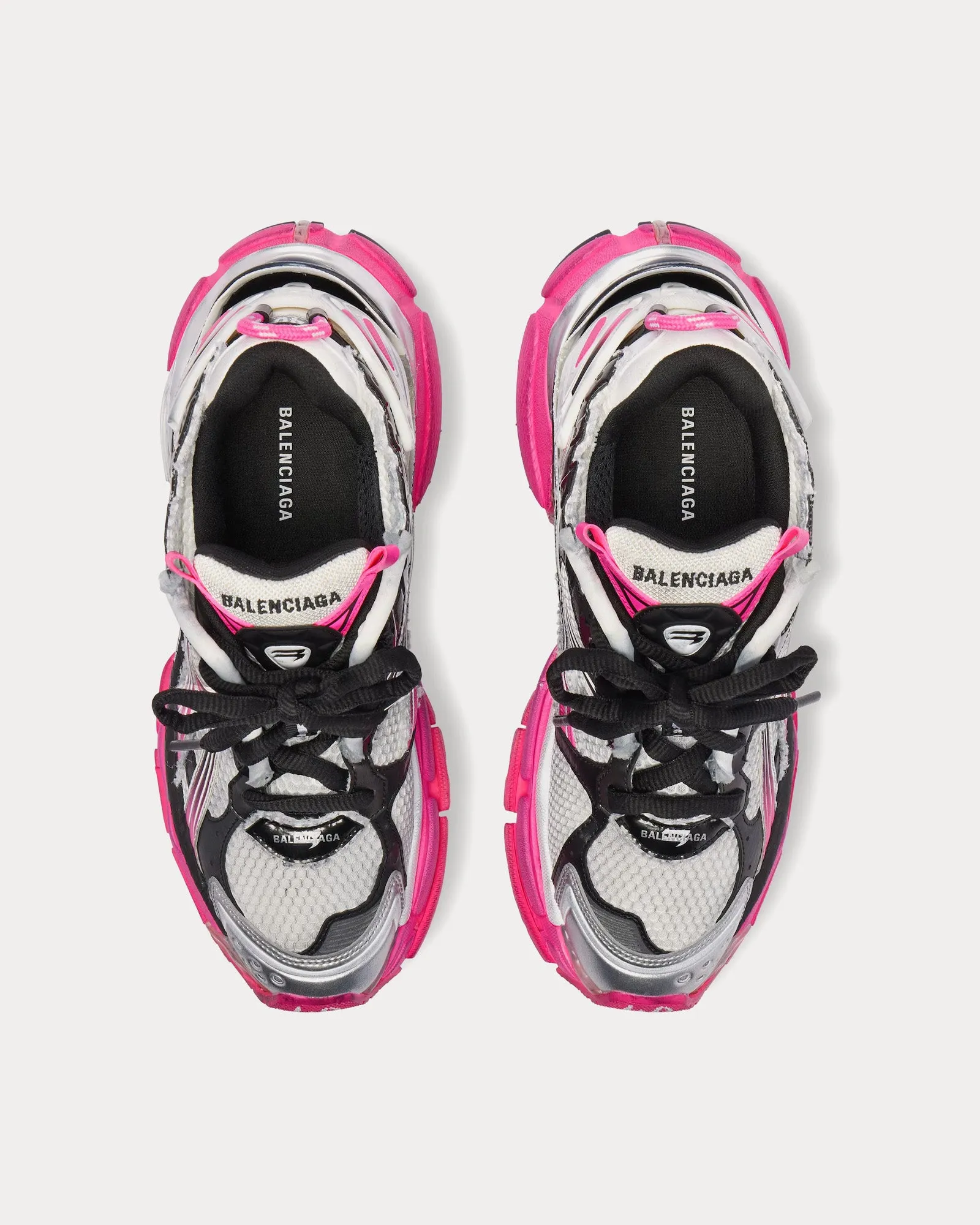 Runner Gradient White / Pink / Black Low Top Sneakers