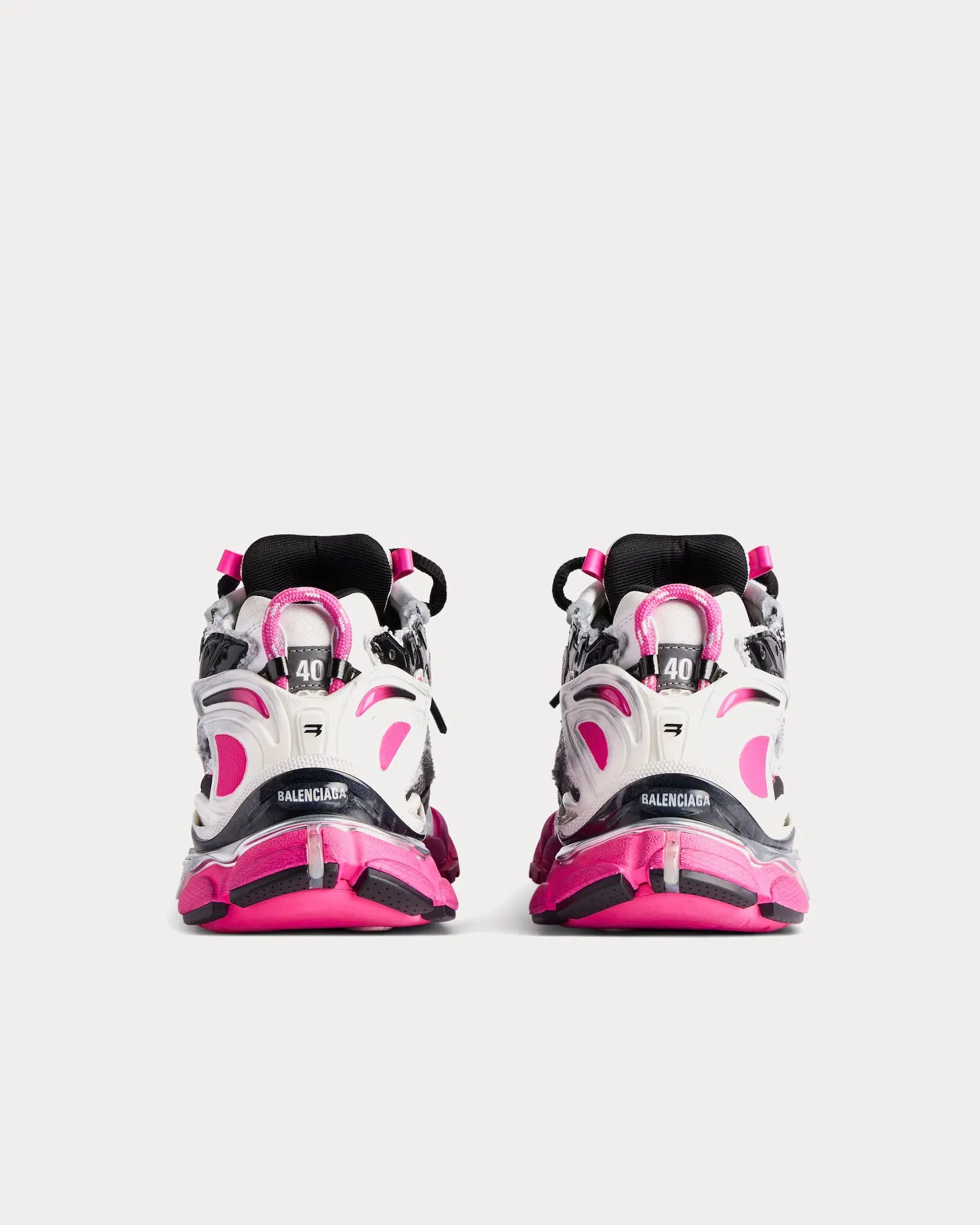 Runner Gradient White / Pink / Black Low Top Sneakers