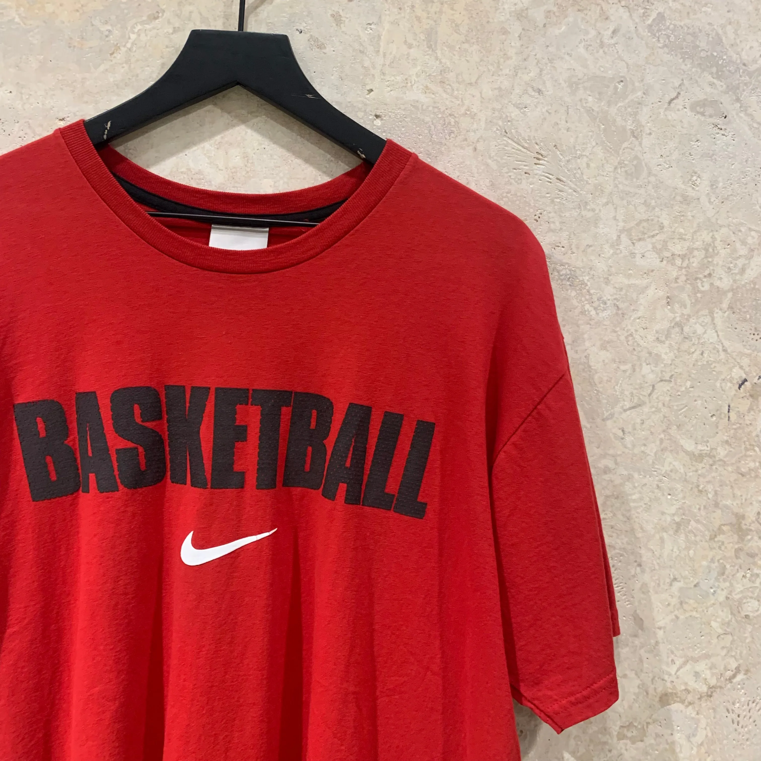 TMK 00s Nike Basketball Puff T Shirt Size L